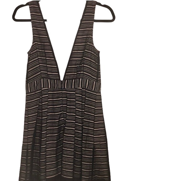 BCBGeneration Black & Cream Colored Dress - Picture 5 of 10